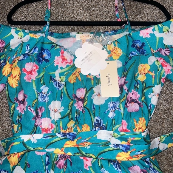 Romper - Picture 4 of 4